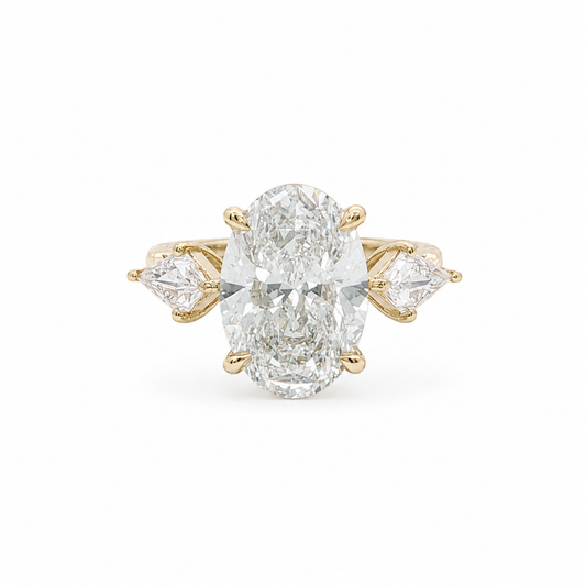 18k Gold 4.09ct Oval Cut Lab Grown Diamond Engagement Ring with 0.50ct Kite Side Stones | F/VS2 | Euro Shank