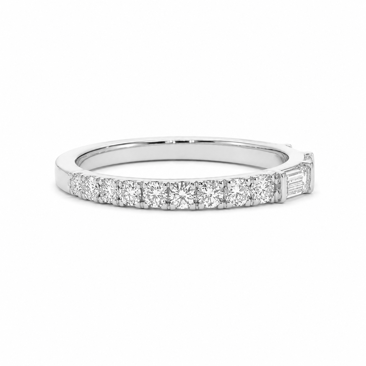 14k White Gold Band with Natural Diamonds (0.30 tcw)