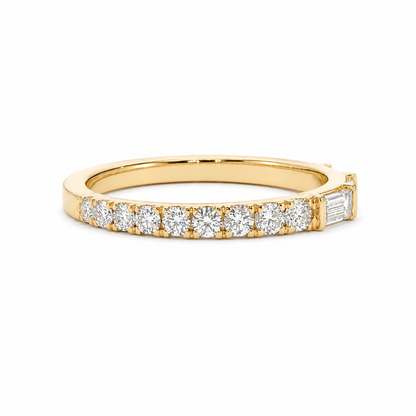 14k Gold Lab Grown Diamond Baguette & Graduated Round 3/4 Band