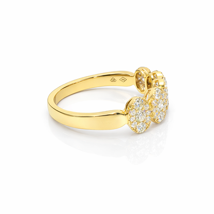 18k Gold Five-Stone Round Diamond Oval Shaped Cluster Ring | 1.00 tcw