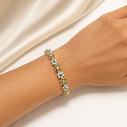 14K Gold Natural Green & Clear Diamonds Flower Bracelet