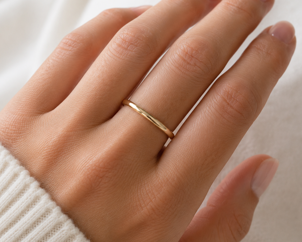 14k Yellow Gold 2mm Slim Band | Size 7