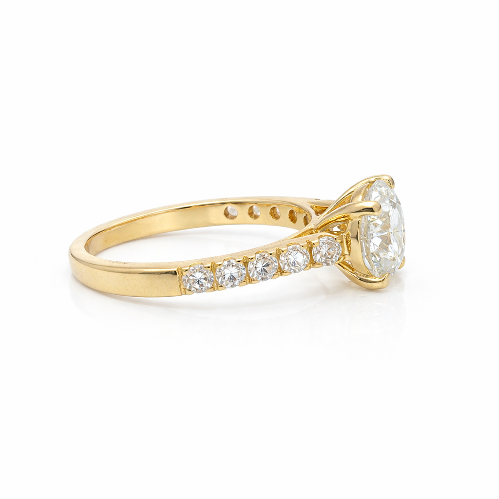 2.07 carat Round Center Lab Grown Diamond with 0.52ct accents in 14k Yellow Gold (VS1/E)