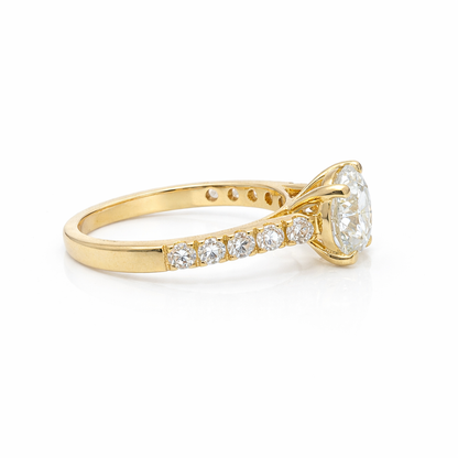 2.07 carat Round Center Lab Grown Diamond with 0.52ct accents in 14k Yellow Gold (VS1/E)