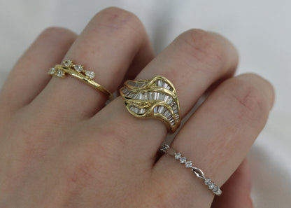 14k Gold and Natural Diamond Wave Band (0.75 tcw)