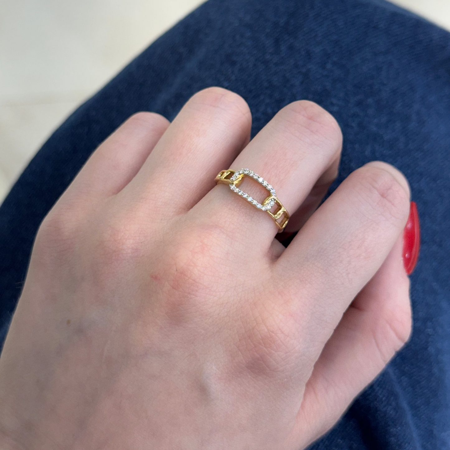 14k Yellow Gold and Natural Diamond Chain Link Ring (0.10tcw)