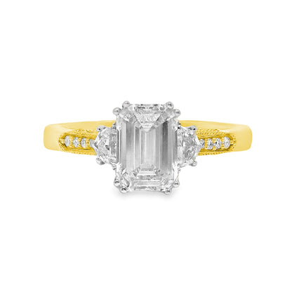 Antique 1.5 Carat Emerald Cut Engagement Ring in 18k Yellow Gold
