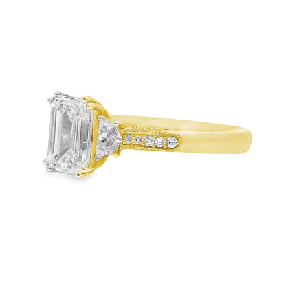 Antique 1.5 Carat Emerald Cut Engagement Ring in 18k Yellow Gold