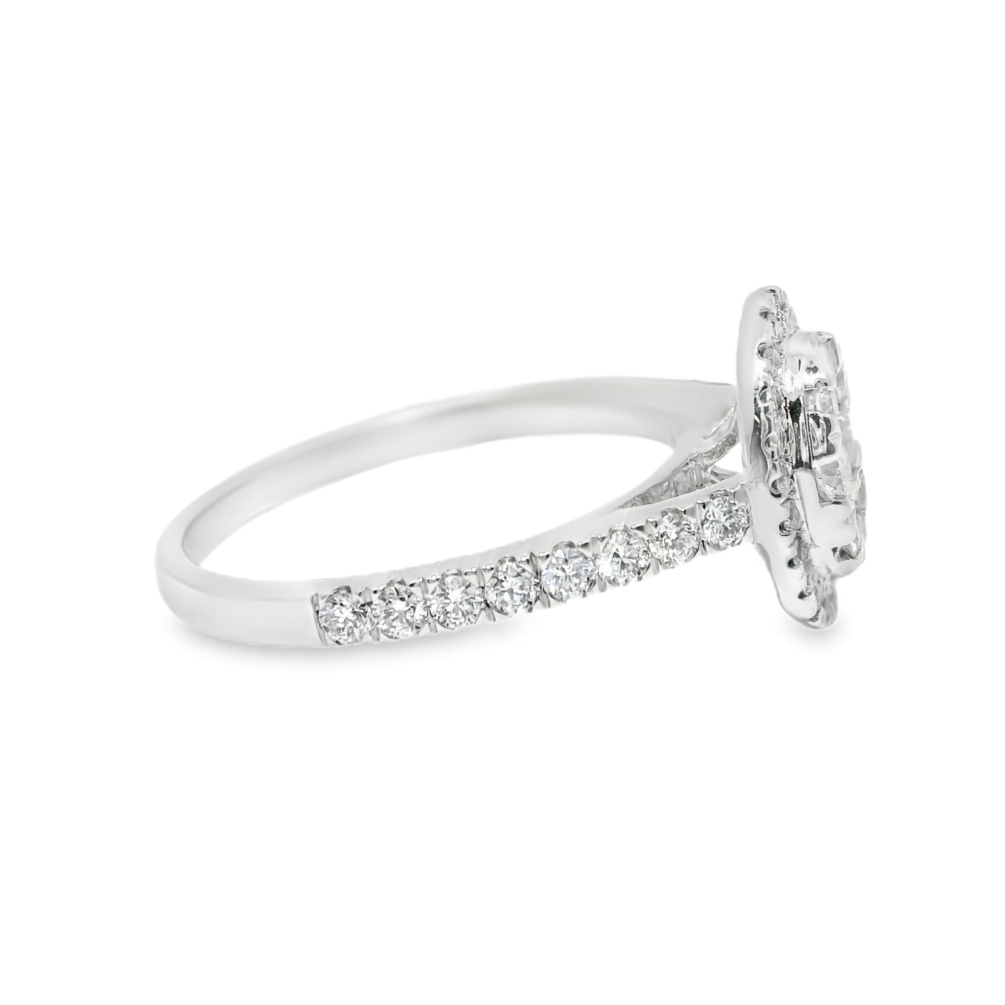 14k White Gold and Natural Diamond Oval Ring (0.77 t.c.w.)