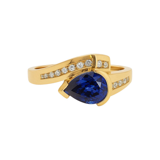 14k Gold Pear Shape Tanzanite and Natural Diamond Ring (1.00 tcw)